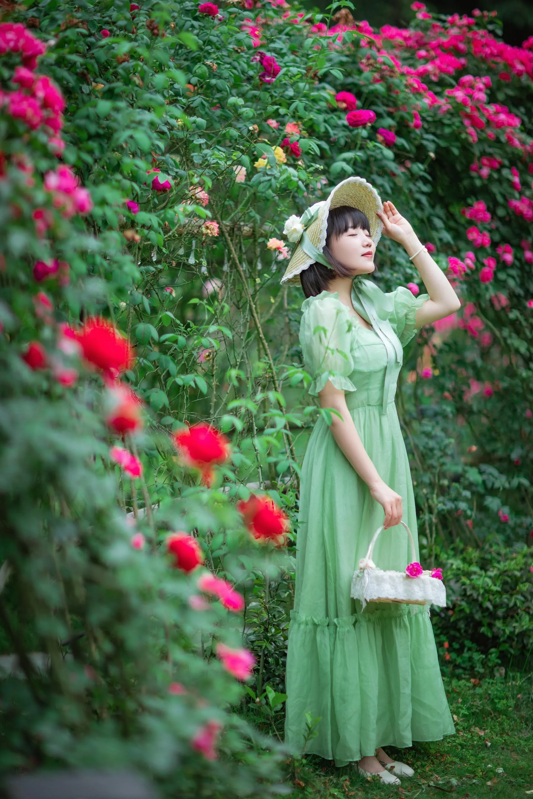 [YITUYU艺图语]2022.08.12 蔷薇花开 冬琴 [20P]插图9